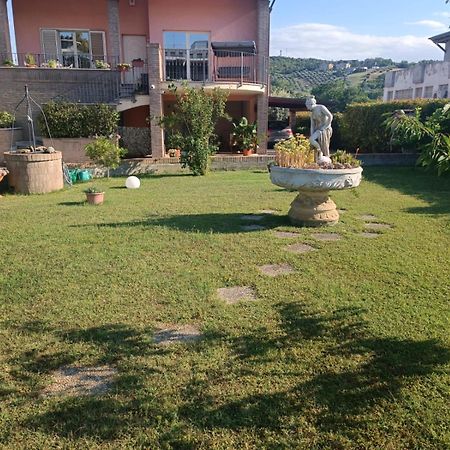 La Sirenetta Villa Tortoreto Exteriör bild